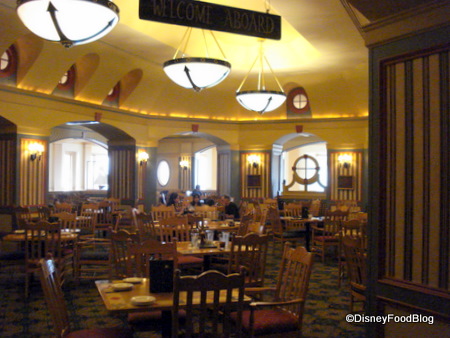 captains-grille-dining-room.jpg