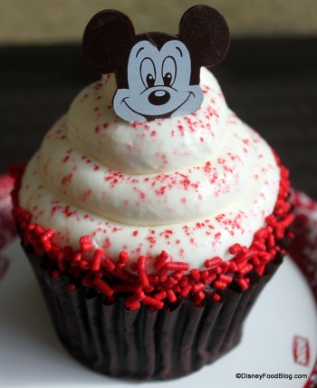 Red-Velvet-Cupcake-350x428.jpg