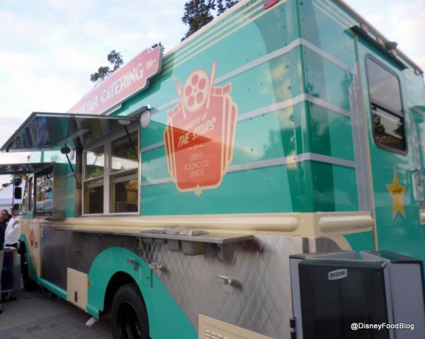 Superstar-Catering-Food-Truck-1-600x479.