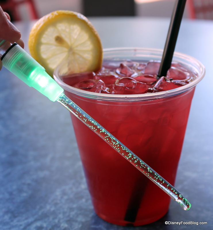 http://www.disneyfoodblog.com/wp-content/uploads/2014/05/Star-Wars-Weekends-The-Dark-Side-drink-adult-beverage-glow-light-saber-6.jpg