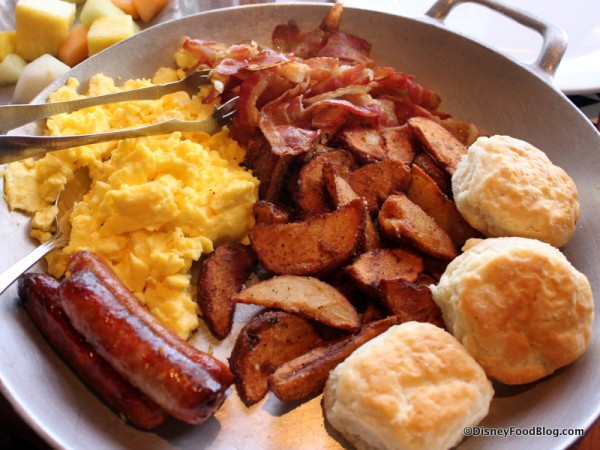 Platter-of-Breakfast-Foods-Ohana-600x450