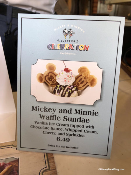 Sleepy-Hollow_Mickey-and-Minnie-Waffle-S