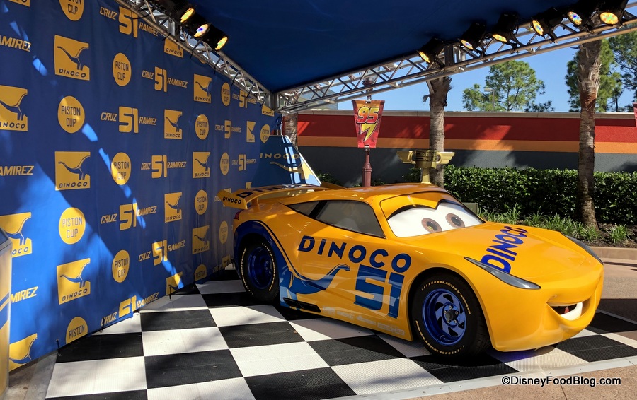 Lightning McQueen  Luigi's Garage, Disney's Hollywood Studi
