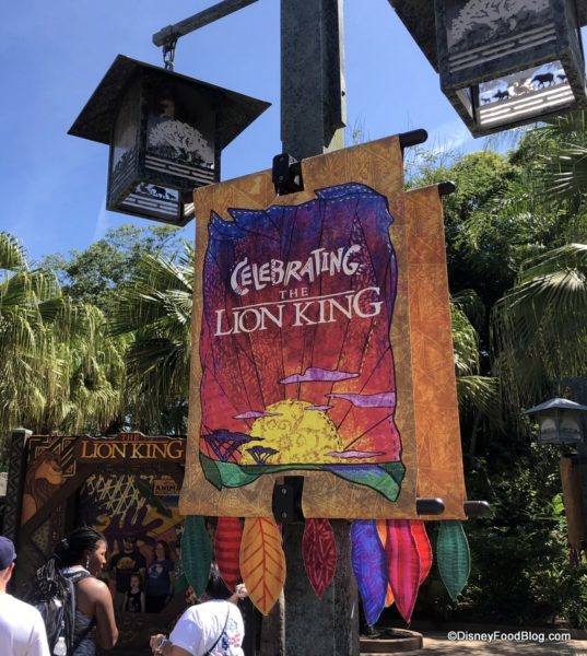 Animal-Kingdom-Lion-King-Banners_05-537x