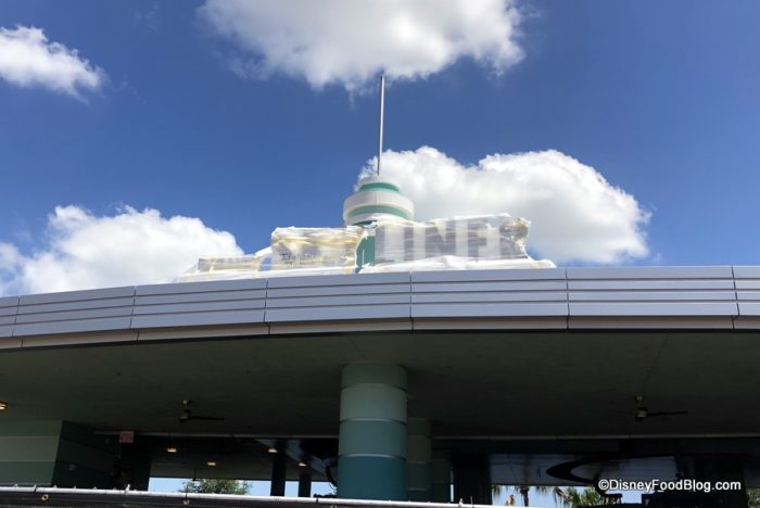 hollywood-studios-skyliner-station-may-2