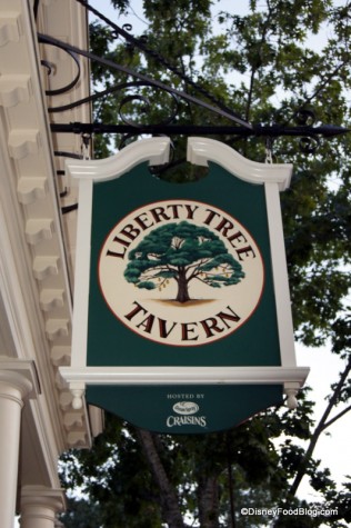 Guest Review: Liberty Tree Tavern Dinner | the disney food blog