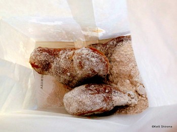 Guest Review: Holiday Gingerbread Beignets at Disneyland's Mint Julep ...