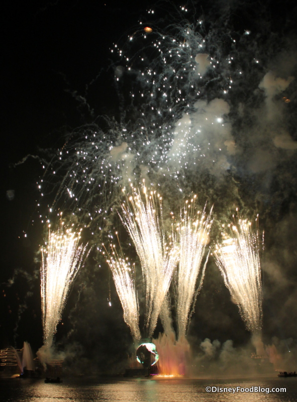 Fourth of July Fireworks — and More! — in Walt Disney World! - Disney ...
