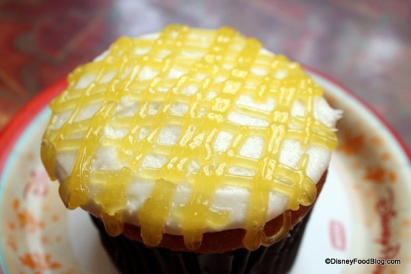 Frosting and lemon closeup