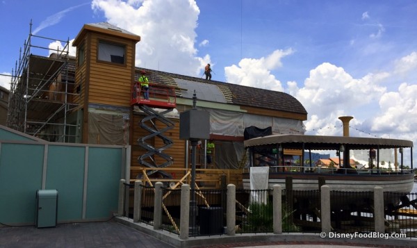 Construction of Jock Lindsey's Hangar Bar