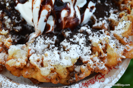 Review: Cookies & Cream Funnel Cake at Oasis Canteen in Walt Disney ...