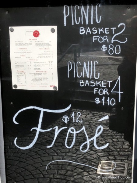 Picnic Baskets sign