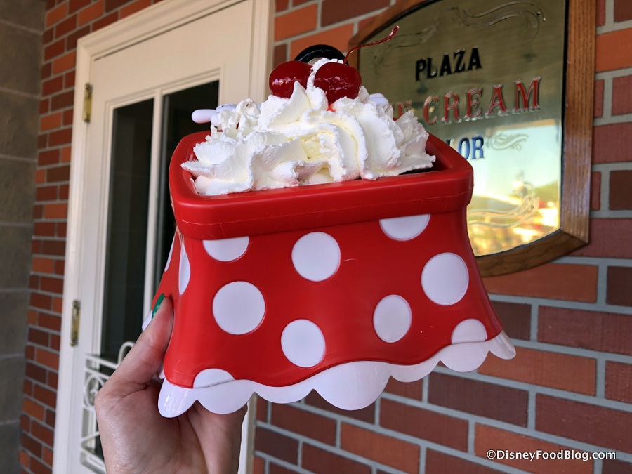 Mickeys 90th Anniversary Birthday Celebration Minnie Kitchen Sink Plaza Ice Cream Parlor 3 