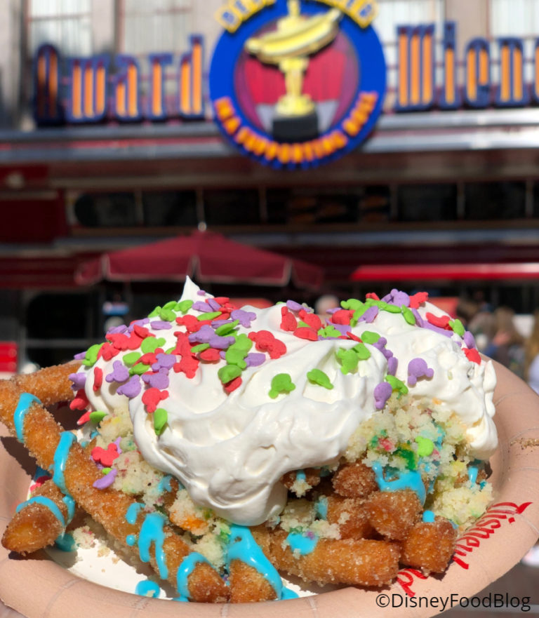 Disneyland Review: Funnel Cake Fries at California Adventure's Award ...