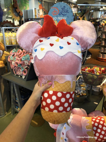 Scented Food Pillows Have Arrived in Walt Disney World! Find Out Where ...