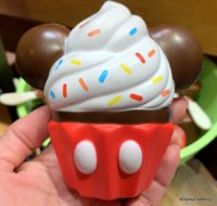 NEW! Classic Disney Snacks Magnets in Disney Parks! | the disney food blog
