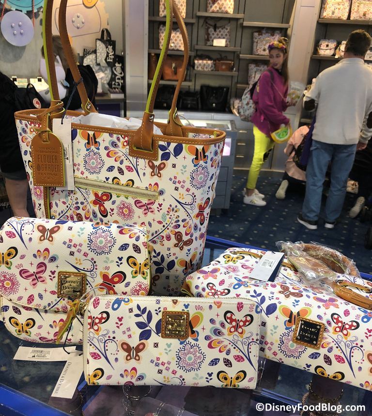 Dooney and bourke disney flower and garden on sale 2019