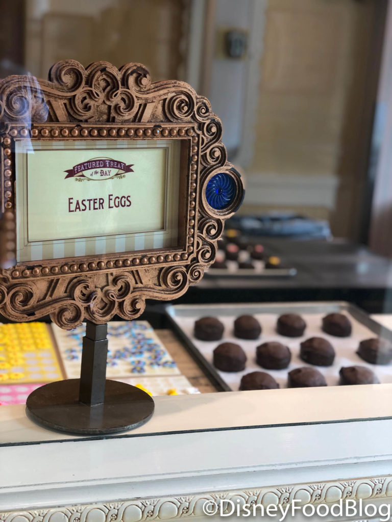 Disneyland's EASTER EGGS ARE HERE! Read Up On The Flavor Schedule For