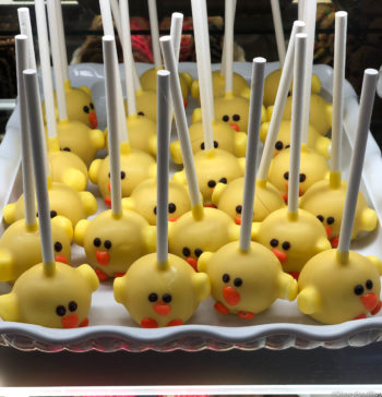 Review and Photos: New Easter Treats in Disneyland (Adorableness Ensues ...