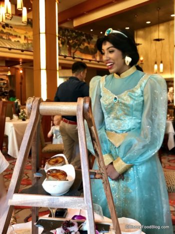 See What Awaits at the New Disney Princess Breakfast Adventures at ...