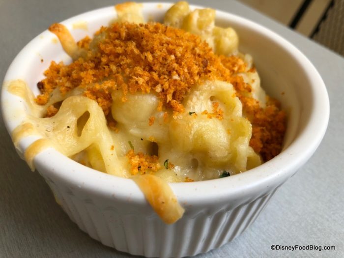 Mac-and-Cheese-The-Polite-Pig-011-700x52