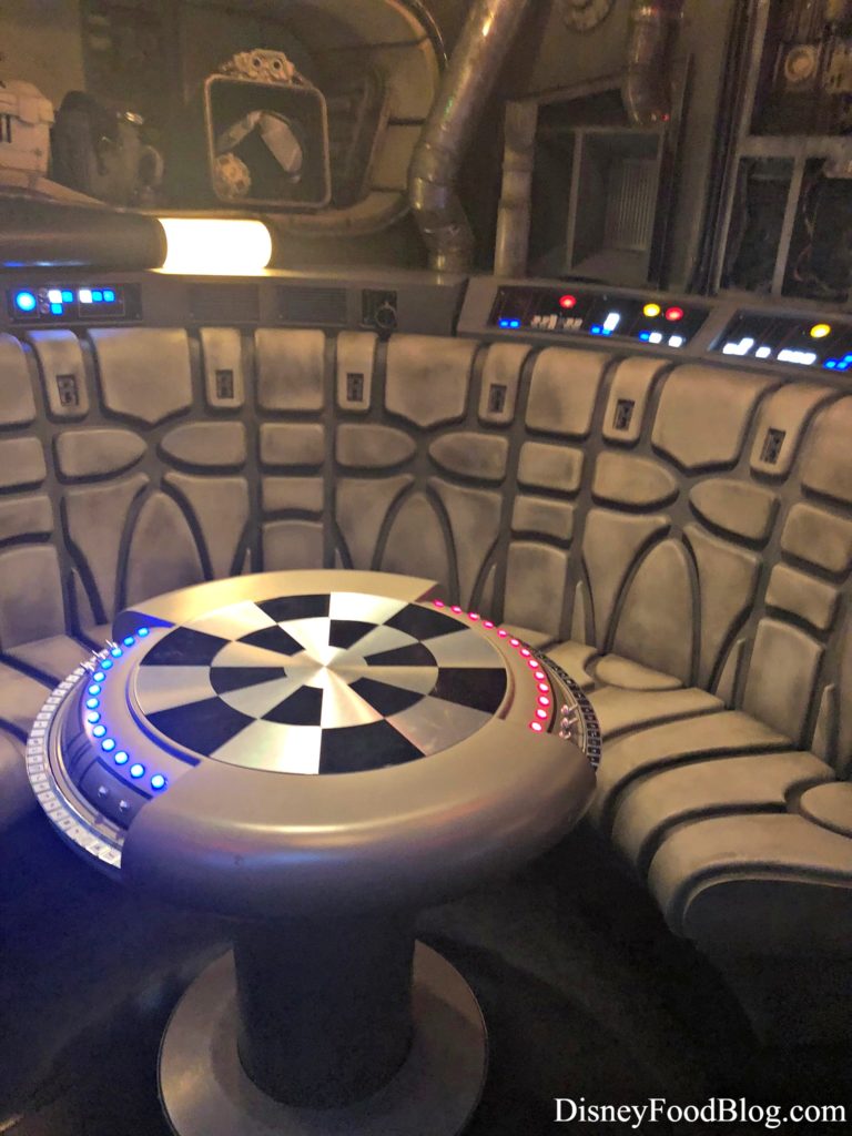 Star Wars: Galaxy's Edge Millennium Falcon: Smugglers Run REVIEW AND ...