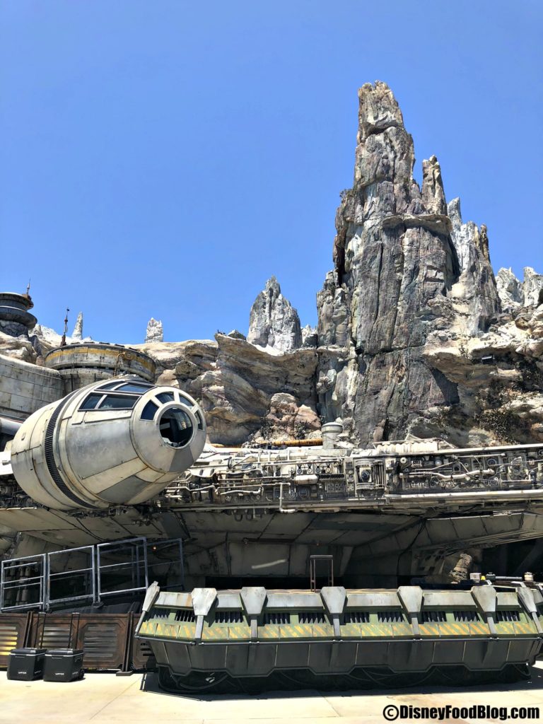 We've Been INSIDE! Here's The ULTIMATE GUIDE To Disney's Star Wars ...