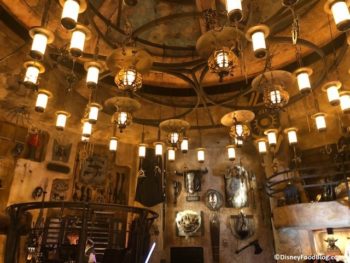 Step Inside Dok-Ondar's Den of Antiquities in Star Wars: Galaxy's Edge ...