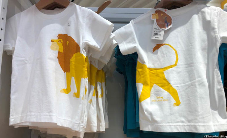 Rule the Jungle with NEW Lion King Designs at Uniqlo in Disney World ...