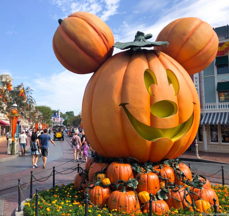 Disneyland Halloween Time | the disney food blog