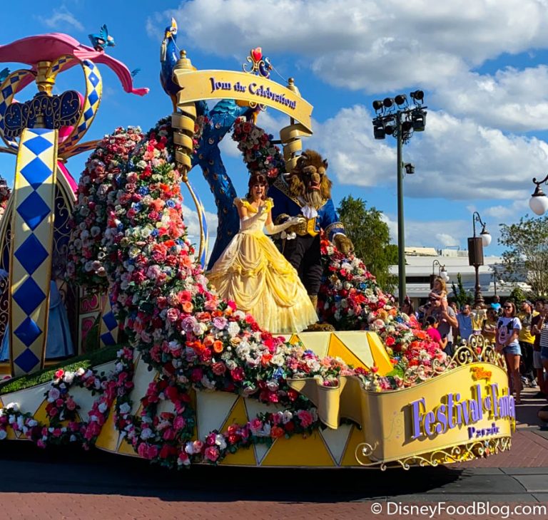 How To Get The BEST (And AVOID The Worst) Restaurant Tables in Disney ...