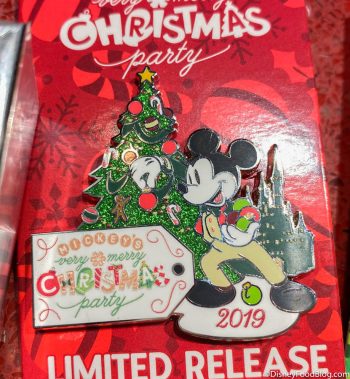 FIRST LOOK at the Merch from the 2019 Mickey's Very Merry Christmas ...