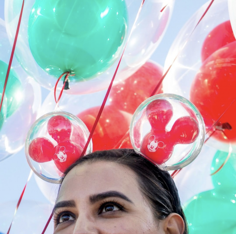 These NEW Mickey Balloon Ears Coming to the Disney Parks Are Blowing ...