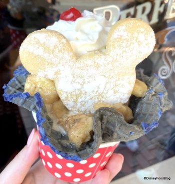 Review! The New Magic Happens Dulce de Leche Sundae in Disneyland ...