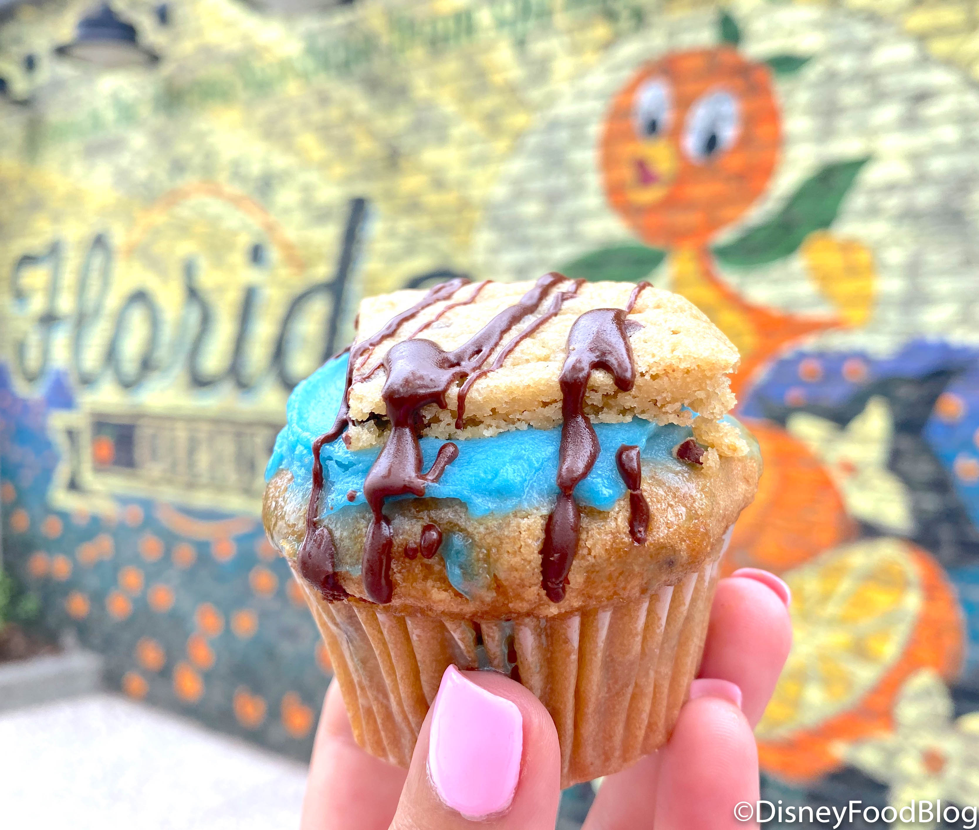 https://www.disneyfoodblog.com/wp-content/uploads/2020/05/2020-closures-wdw-disney-springs-erin-mckennas-cookie-monster-cupcake-veggie-bomb-8.jpg