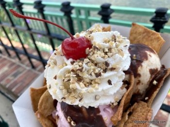 These Nachos Are Topped With An EPIC Surprise in Disney World! | the ...