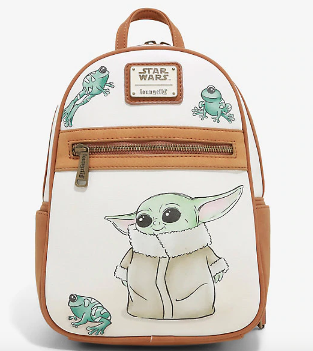 https://www.disneyfoodblog.com/wp-content/uploads/2020/07/baby-yoda-the-child-boxlunch-loungefly-exclusive-backpack1.png
