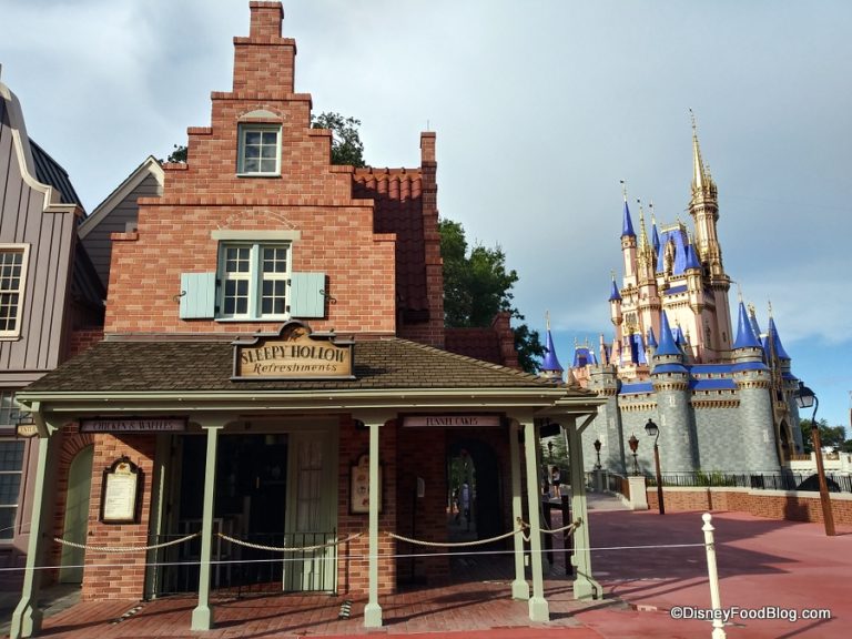 Sleepy Hollow Refreshments | the disney food blog