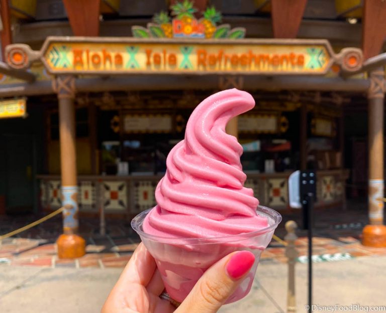 Snack Alert! There’s a NEW Pina Colada Dole Whip Float in Disney World ...