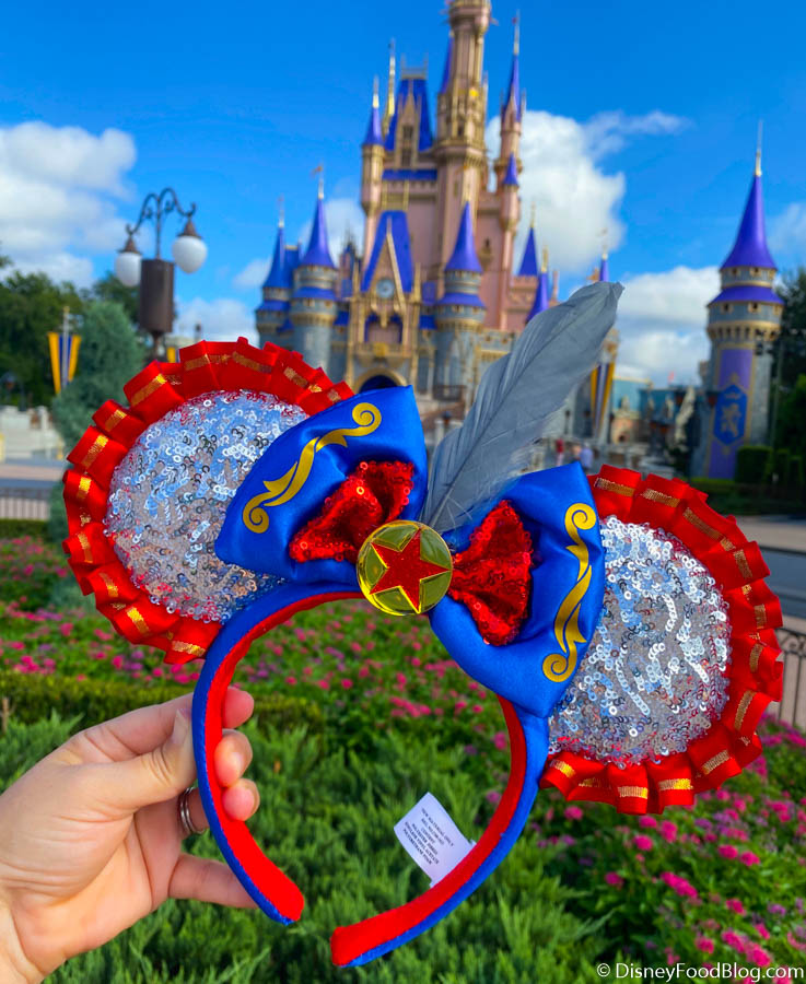 Disney Minnie Mouse Main Attraction July King Arthur Carrousel Ear
