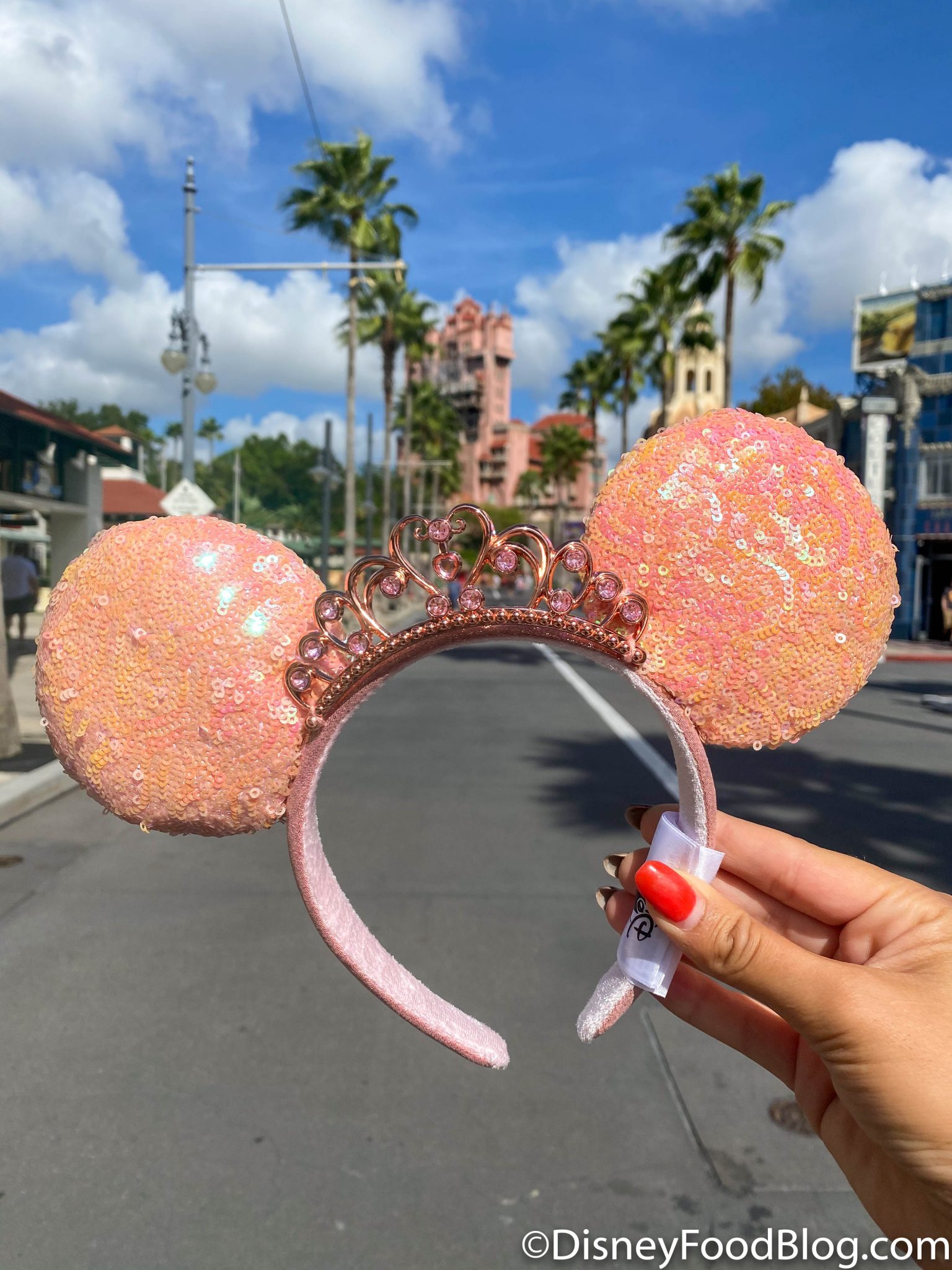 PHOTOS: NEW Peachy Queen Minnie Ears Have Arrived in Disney World ...