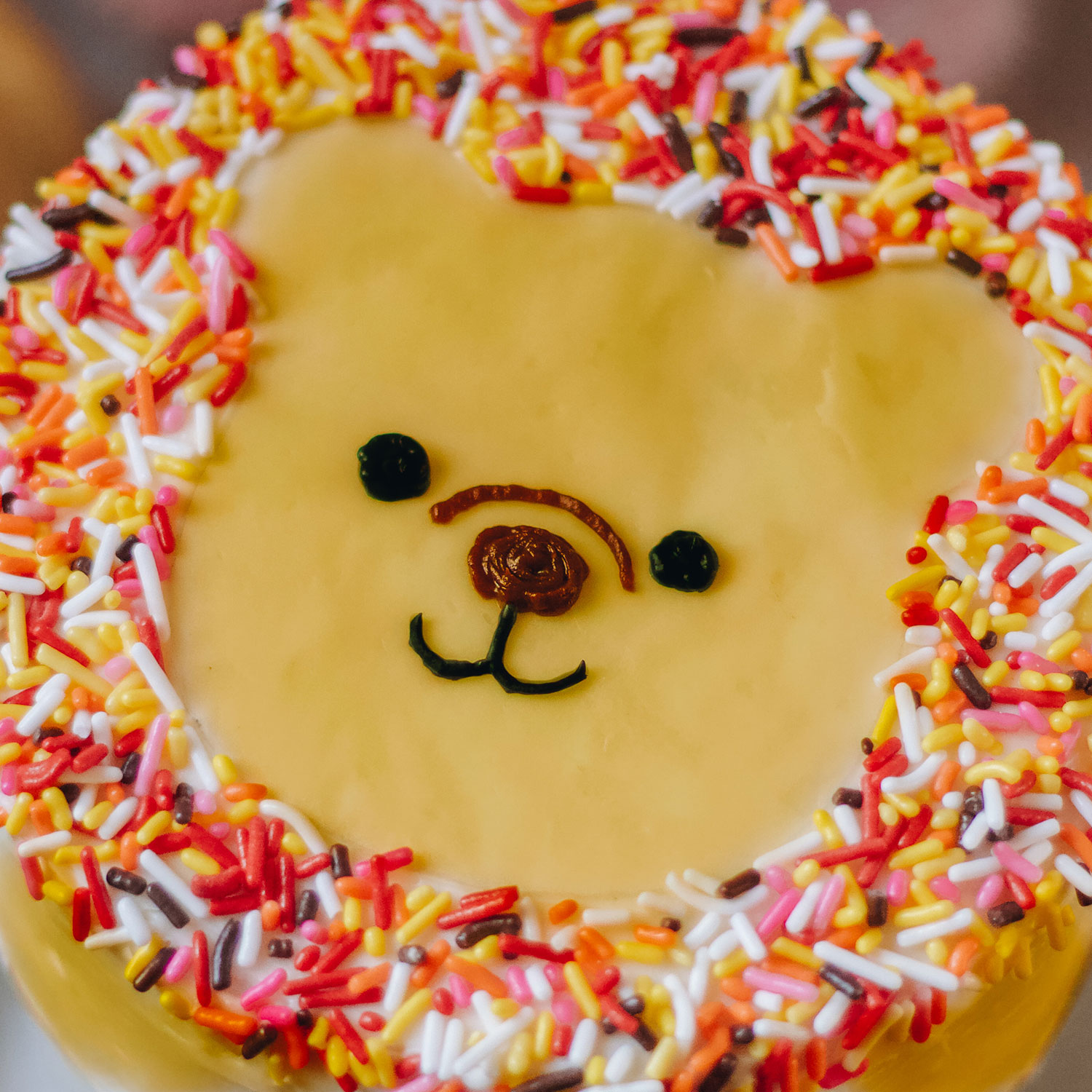Winnie the Pooh Cake - YouTube