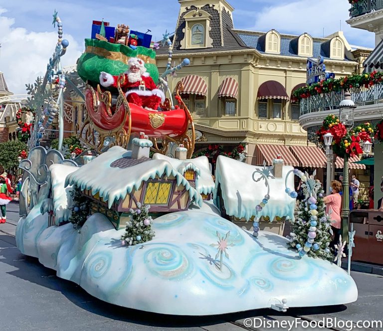 Review! This Float Has a WEIRD Flavor Combo in Disney World. Is It ...