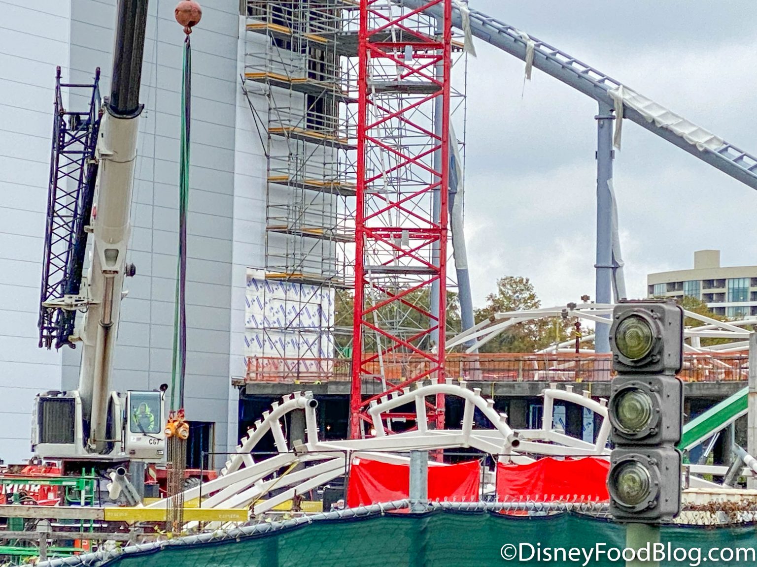 PHOTOS: TRON's Illuminated Canopy Continues to Take Shape in Disney ...