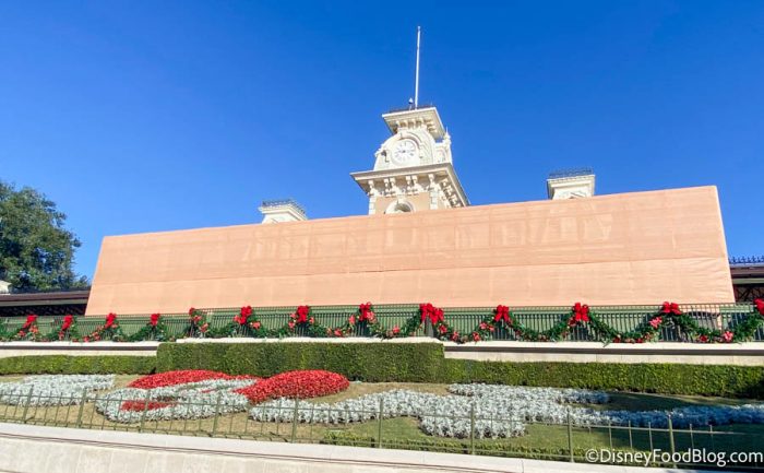 Magic-Kingdom-Train-station-scrim-700x43