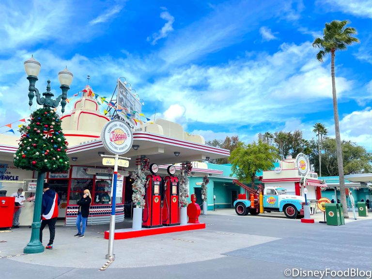 What's New at Hollywood Studios: PhotoPass Photographers Testing a NEW ...