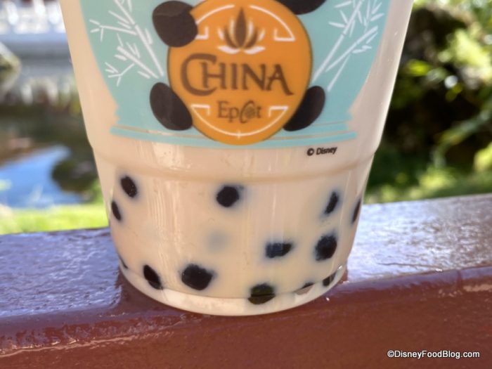 https://www.disneyfoodblog.com/wp-content/uploads/2021/01/epcot-china-pavilion-joy-of-tea-shanghai-milk-candy-bubble-tea-january-2021-10-700x525.jpg