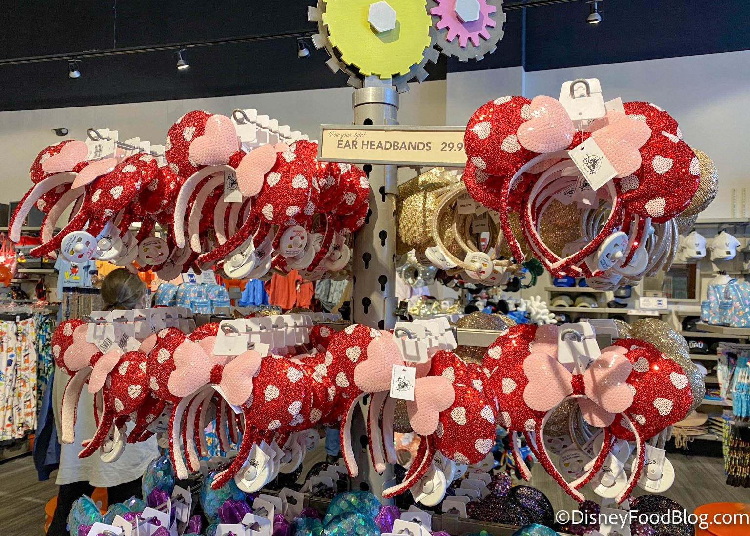 The New Valentine's Day Minnie Ears Have Officially Arrived in Disney