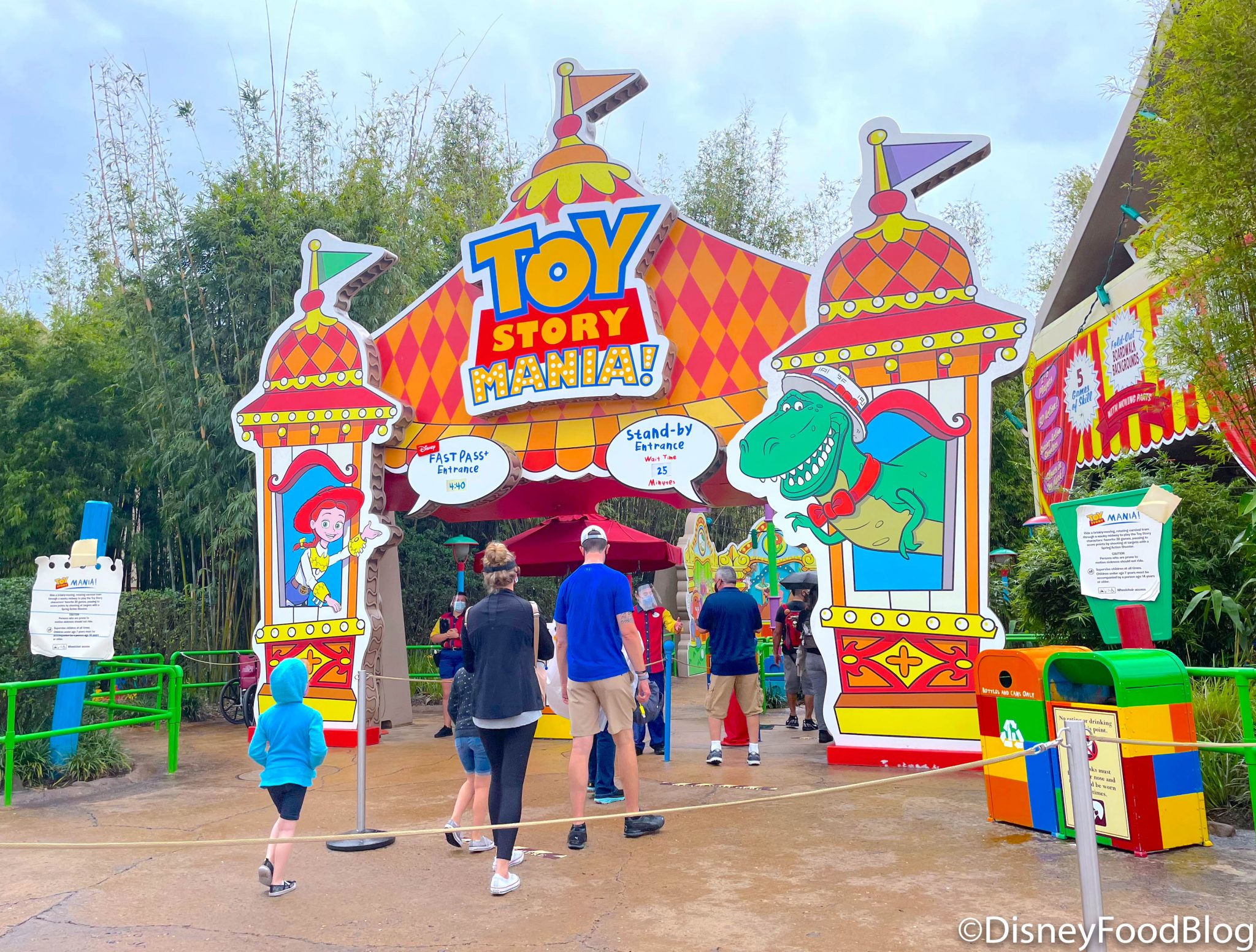 Wait Times DROP As Disney World Stays At Capacity | the disney food blog