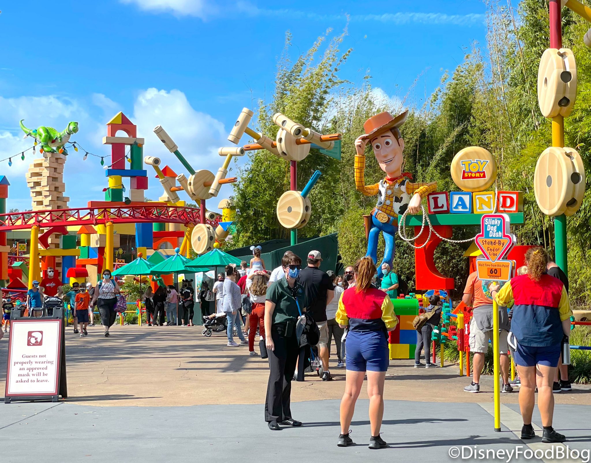 How Long is TOO Long to Wait For a Ride in Disney World?! | the disney ...